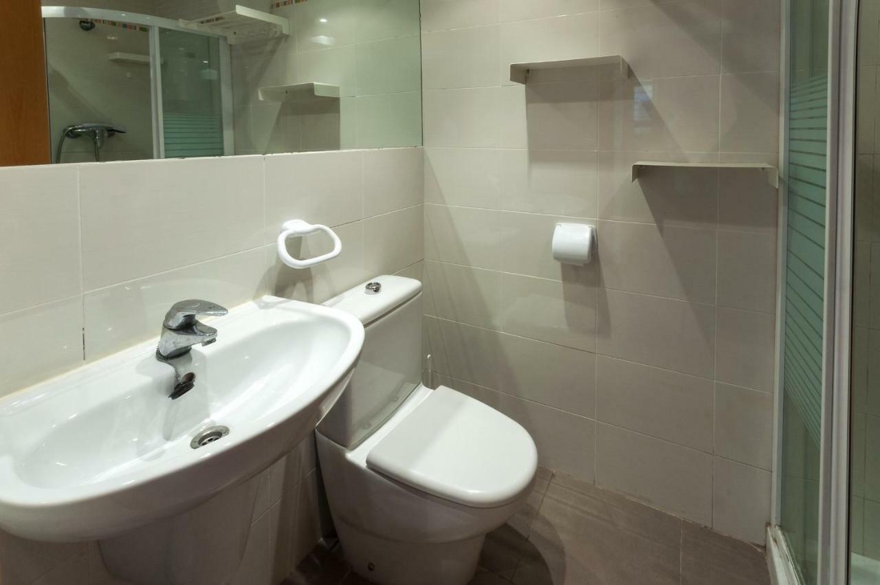 Premium 17 Villa Les Deveses Buitenkant foto