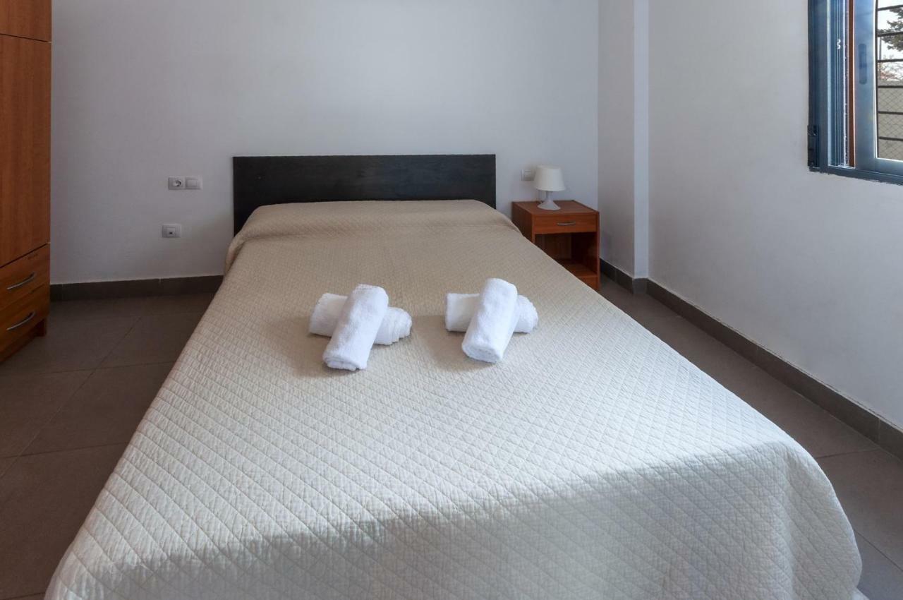 Premium 17 Villa Les Deveses Buitenkant foto